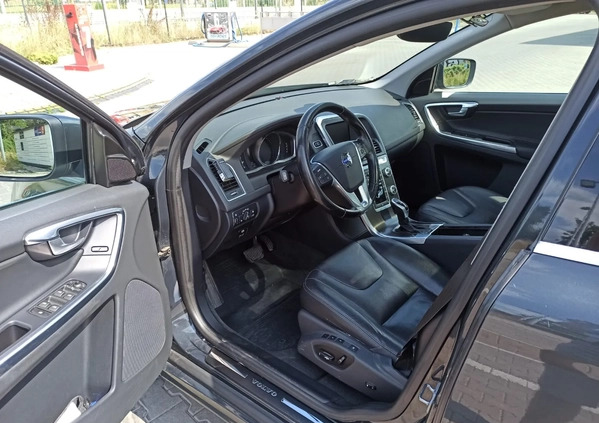 Volvo XC 60 cena 62600 przebieg: 275000, rok produkcji 2014 z Wrocław małe 22
